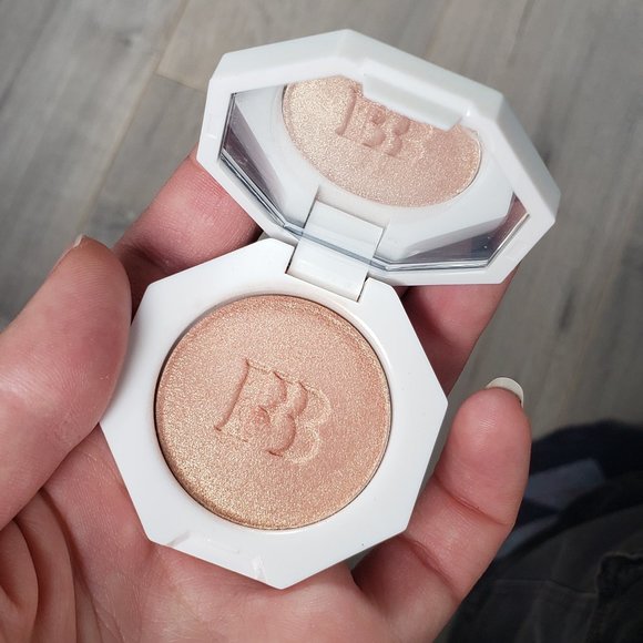 Fenty MINI highlighter KILAWATT - HU$TLA BABY - NEW - Picture 2 of 7